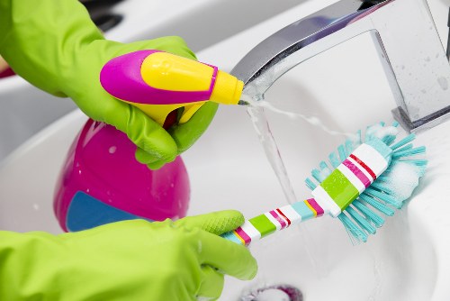 Home rug maintenance and cleaning in Osidge